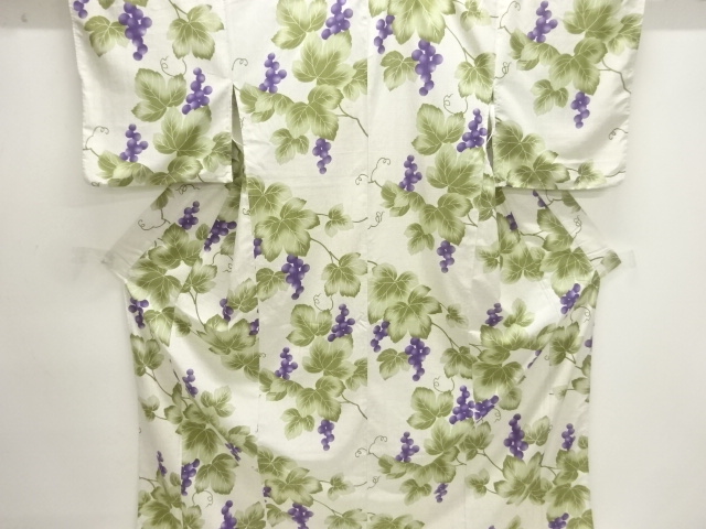 JAPANESE KIMONO / YUKATA / GRAPE